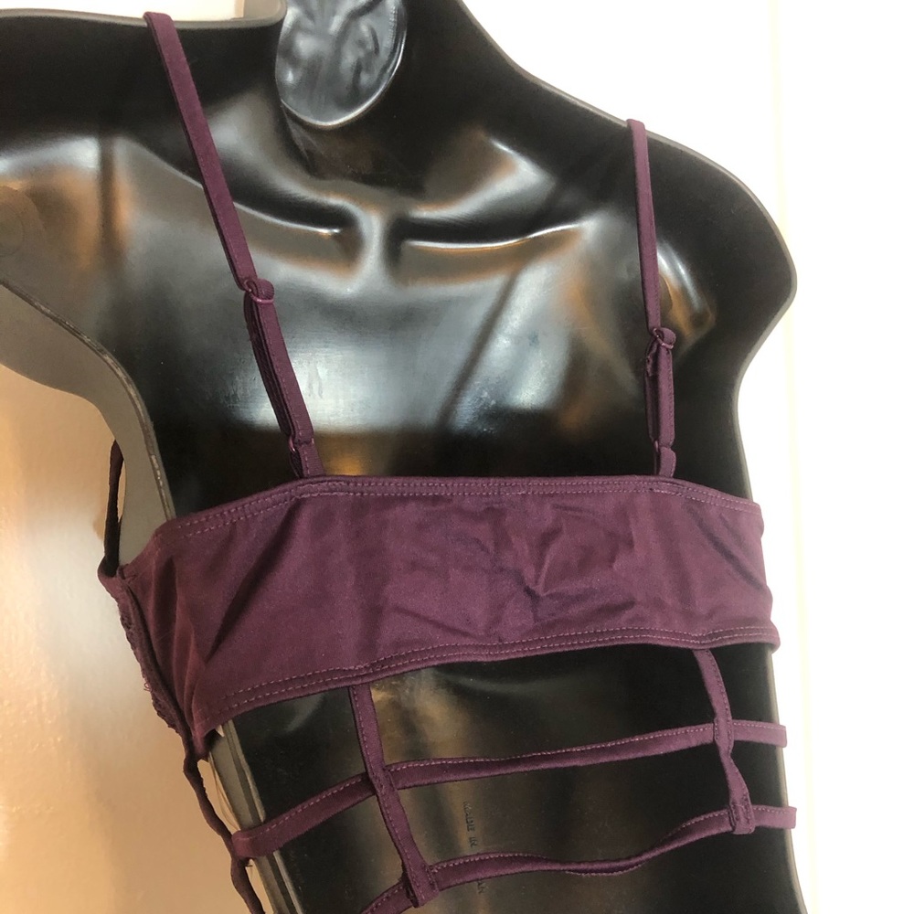Purple Lace Crop Top - Picture 4 of 4